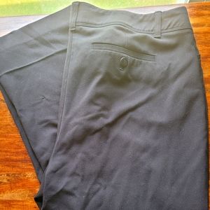 Sz 18 - Maurices - Black Dress Pants - Front Pockets